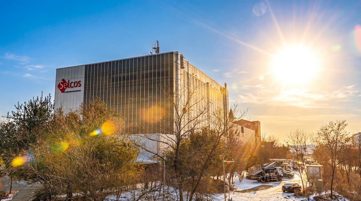 Panoramic view of SELCOS production facility in the industrial complex